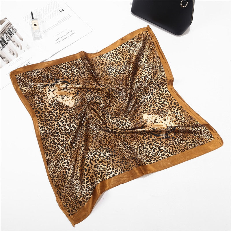 Scarf Satin Bandana Kerchief Silk Women's Luxury Brand Designer Summer Small Bag Wrap Retro Paisley Scarves Muslim Islamic