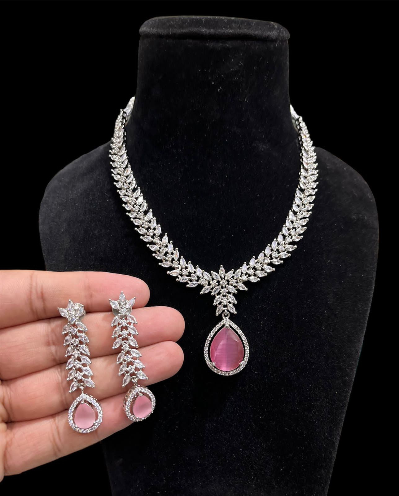 High quality AD Necklace set